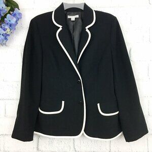 Pendleton Black Cream 2 Button Blazer Size 10 Long Sleeve Lined Business Casual